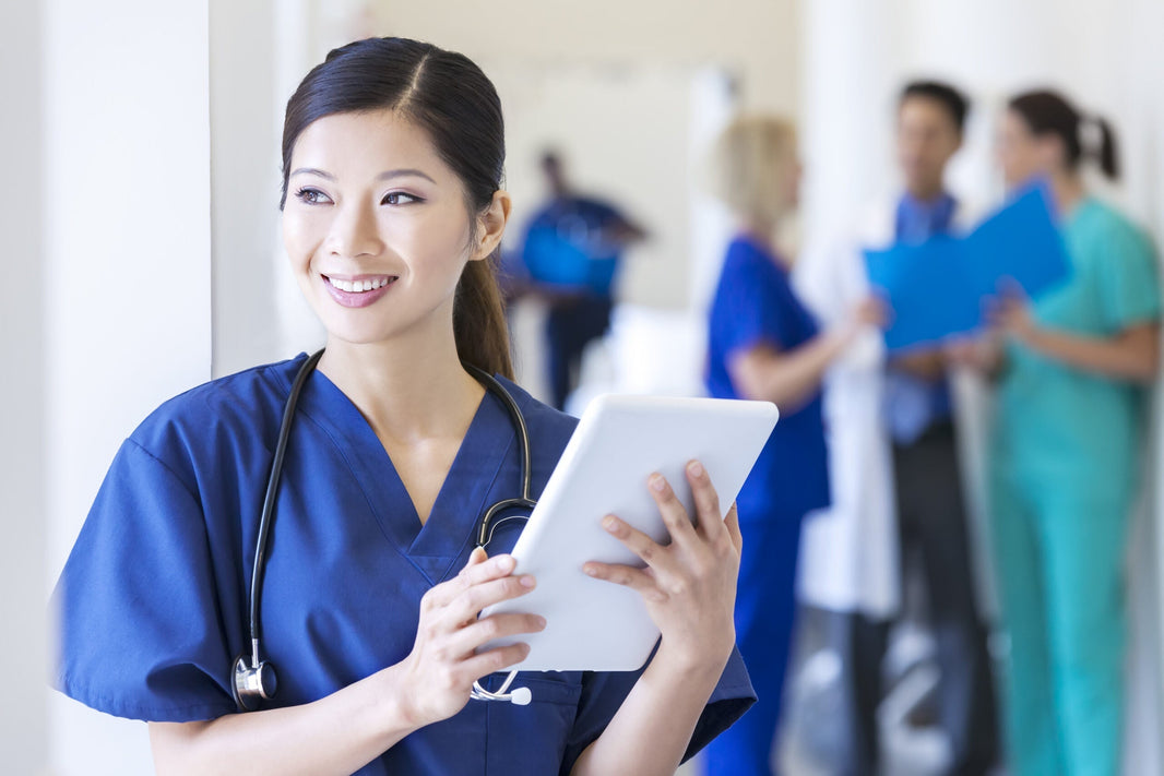Ventajas y desventajas de ser Asistente de Enfermería (Nurse Aide)